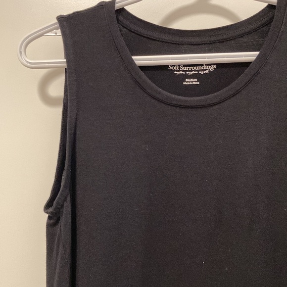 SOFT SURROUNDINGS TOP - Picture 3 of 9